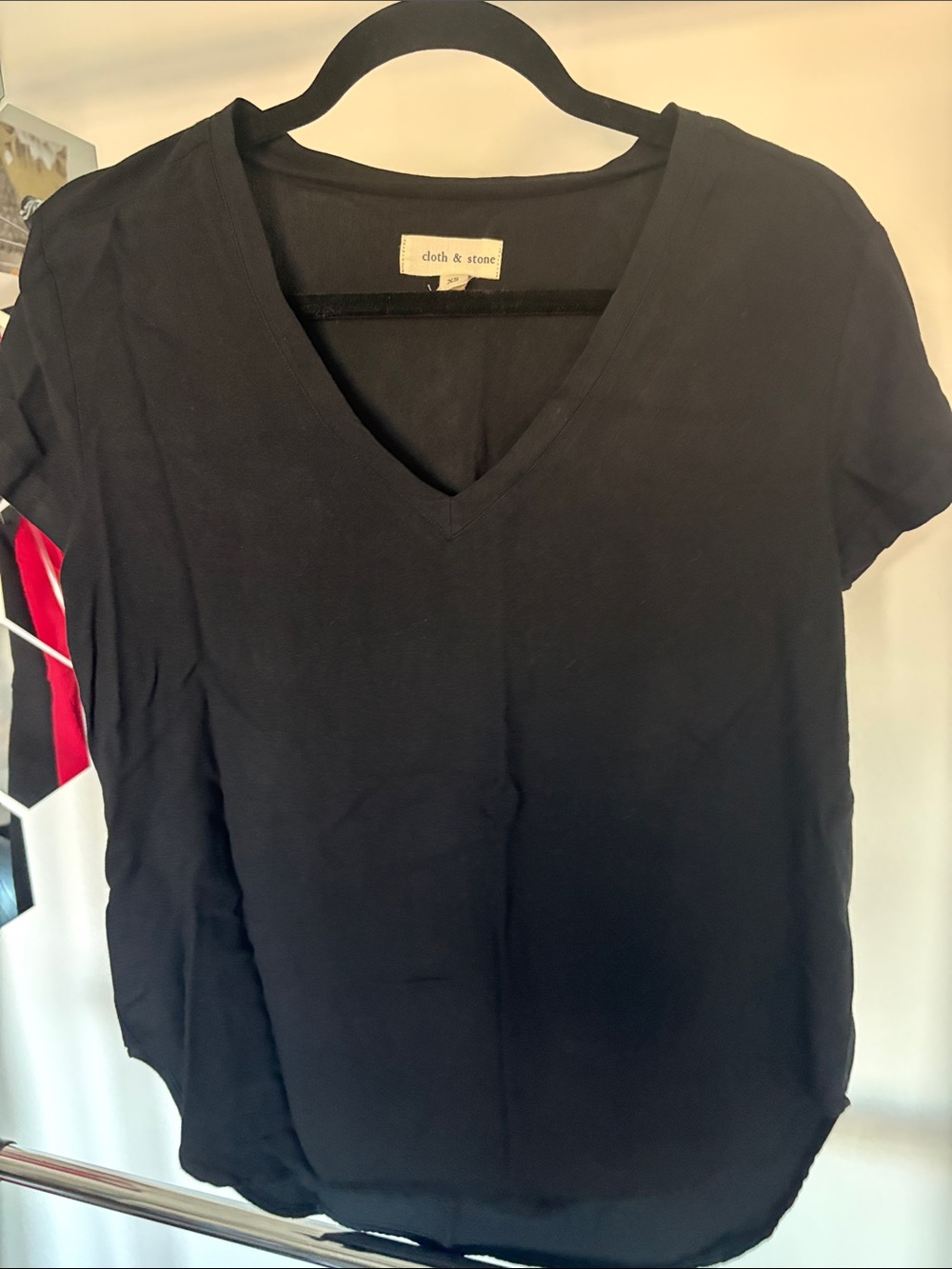 cloth & stone Black V-Neck Short Sleeve Tee